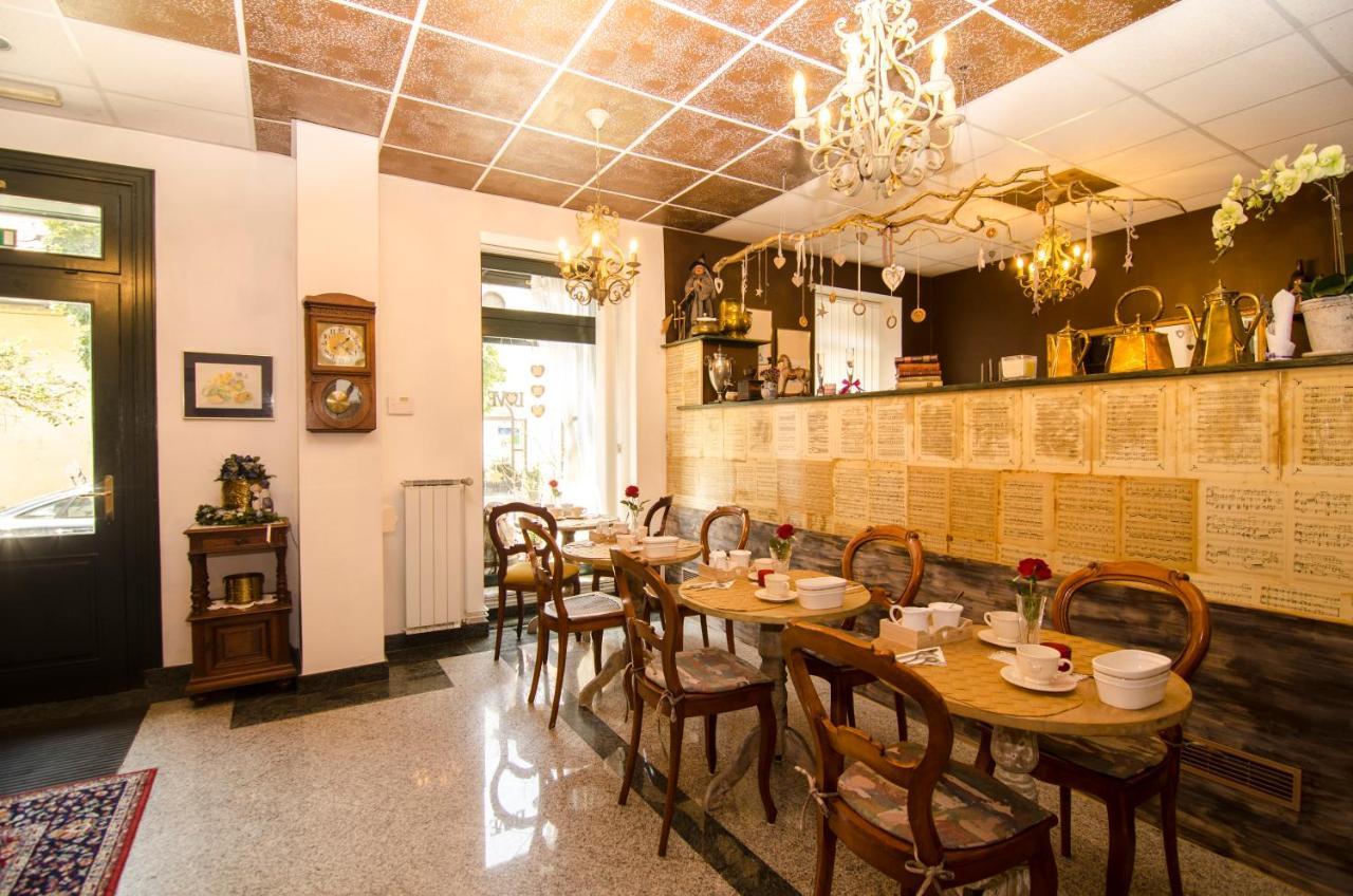 Trubarjev Art Boutique Hotel Ласко Экстерьер фото